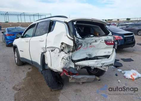 2018 Jeep Compass Latitude Fwd from USA, damaged, VIN 3C4NJCBBXJT165609